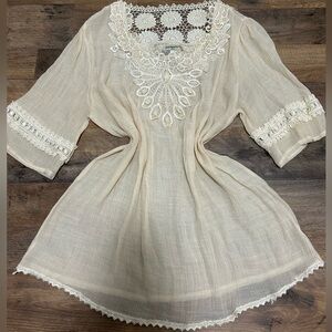 Vivid importers -Elegant Cream Lace Tunic Top 100%cotton